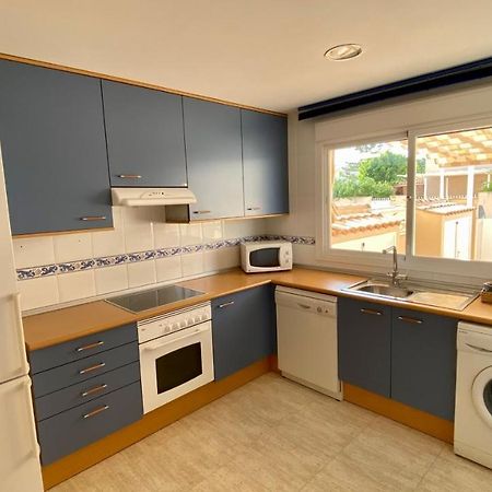 Bungalow Playa Apartment El Campello Bagian luar foto