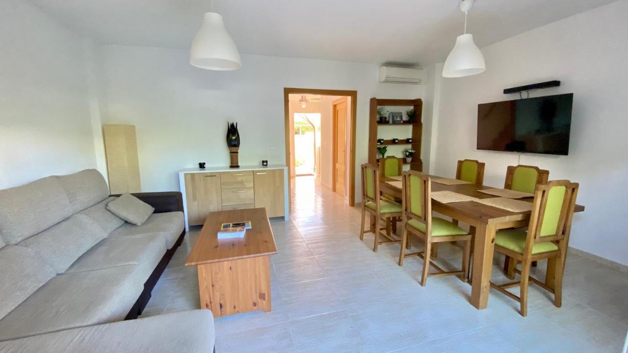 Bungalow Playa Apartment El Campello Bagian luar foto