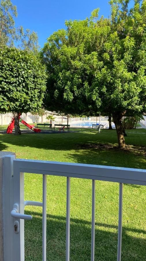Bungalow Playa Apartment El Campello Bagian luar foto